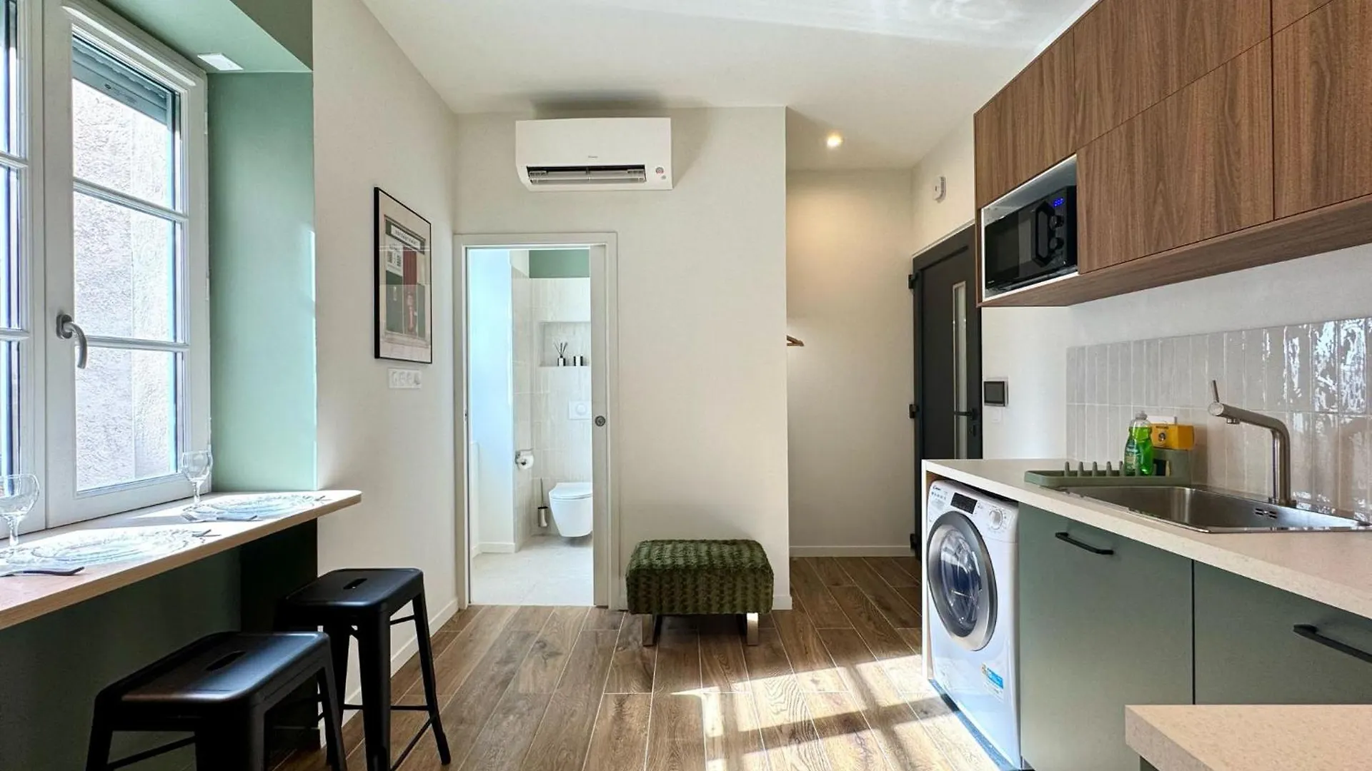 L'Ecrin De Duguesclin Comfort & Charm In Lyon 3Rd Arrondissement 0*,